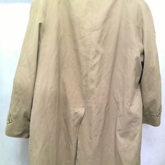 Vintage Authentic Men's Burberry Tan Trenchcoat - Picture 7 of 9